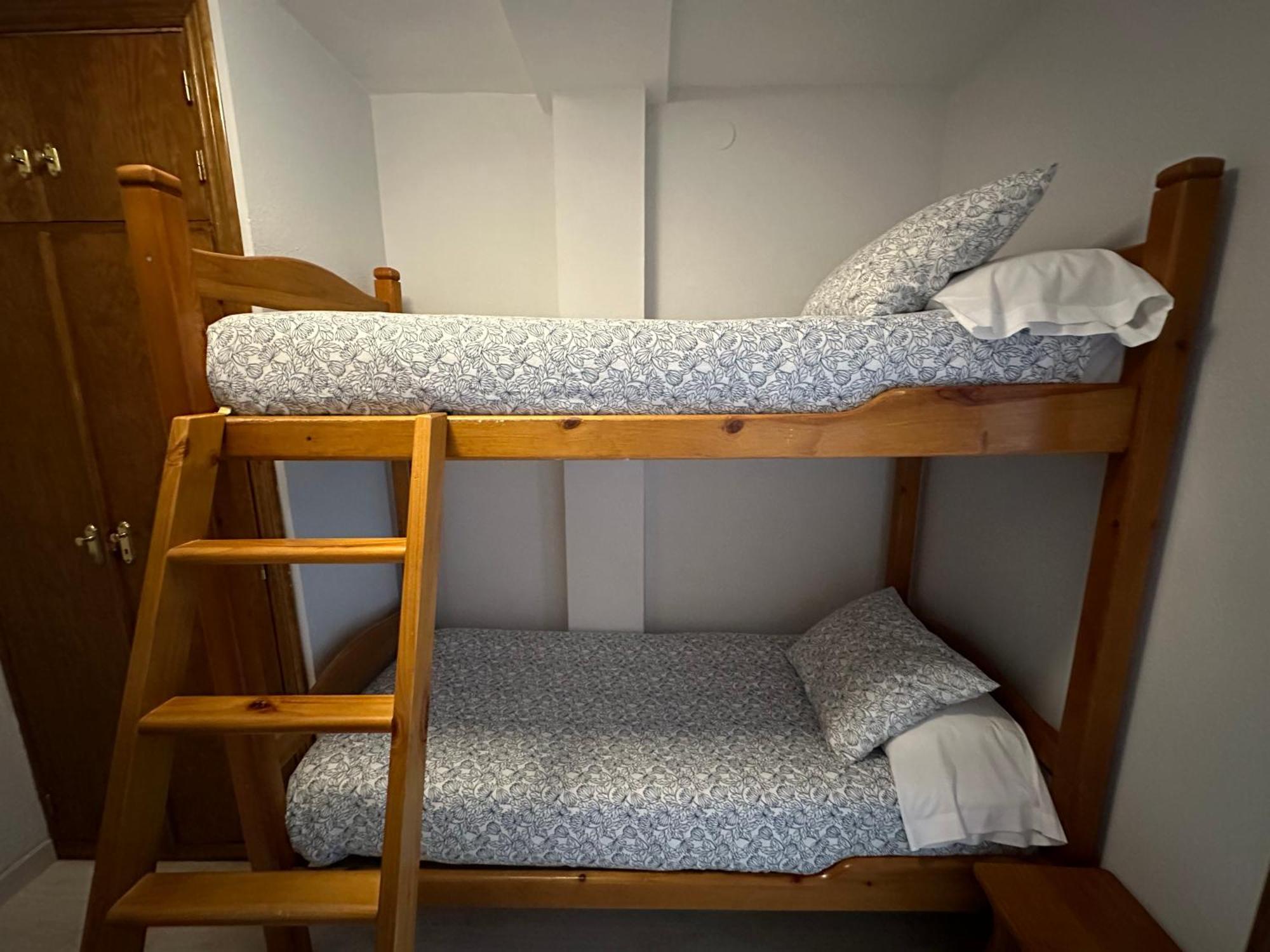 Apartamentos Tirol Formigal Ngoại thất bức ảnh